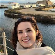 Laureata in Pedagogia e in Scienze della Formazione. Docente con doppia specializzazione. Insegnante da 5 anni